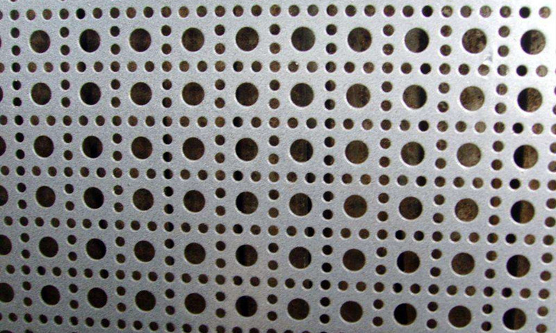 1060鋁板洞洞板產(chǎn)品展示