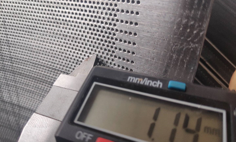 微孔鋁板洞洞板產(chǎn)品展示