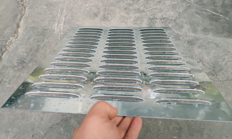 百葉孔鐵板沖孔板產(chǎn)品展示