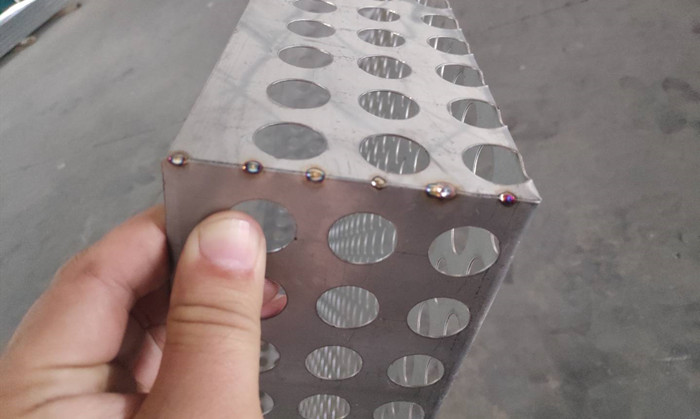 沖孔網(wǎng)托盤(pán)產(chǎn)品展示