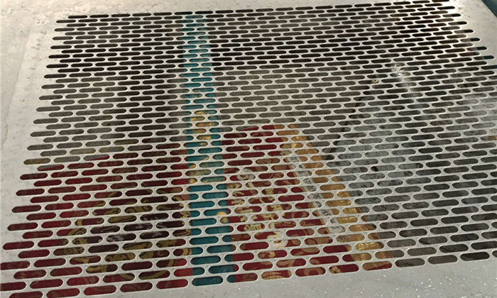 長(zhǎng)腰孔不銹鋼洞洞板產(chǎn)品展示